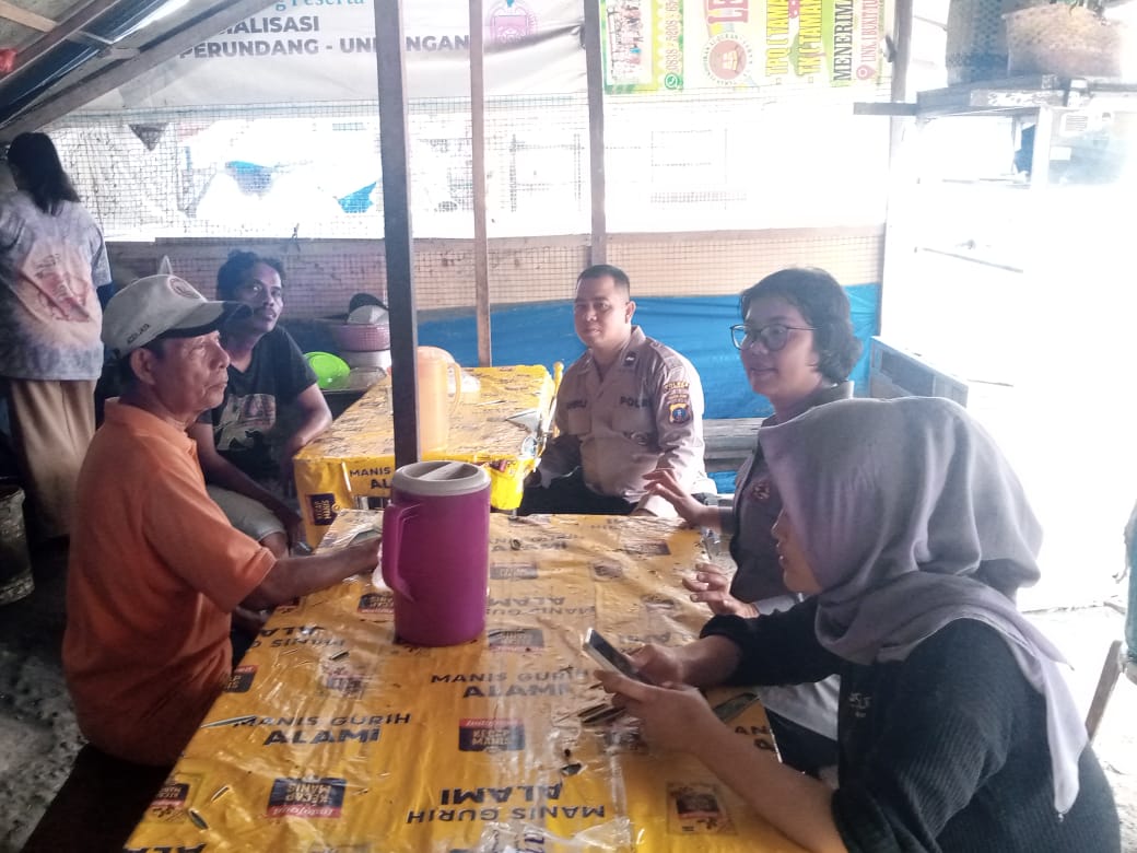 Jelang Pilkada, Binmas Polres Langkat Sambangi Warga